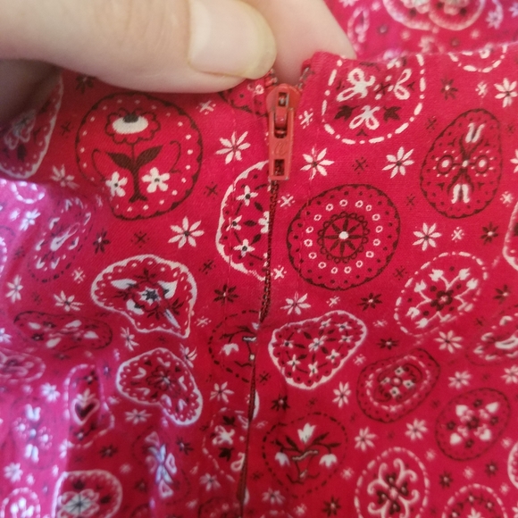 Vintage 70s Handmade Kids Red Bandana Fit & Flair Dress Zip Back Cap Sleeves. - Picture 9 of 10